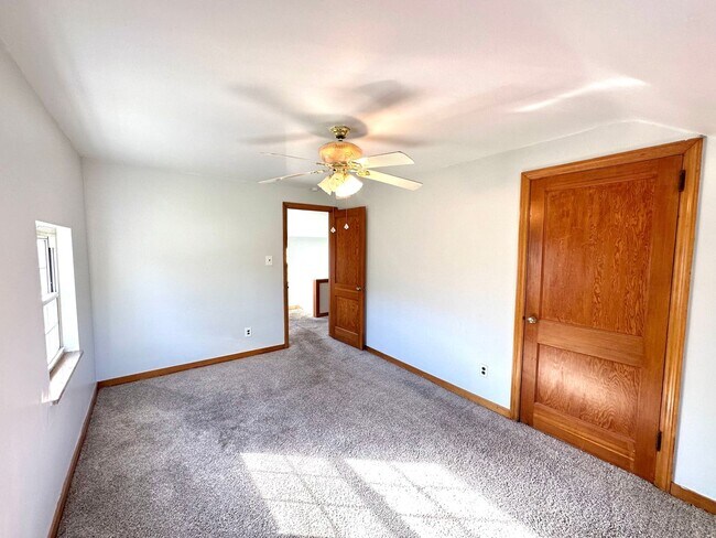 Building Photo - Updated 3 Bedroom in Penn Hills - Off-Street Parking, Nice Backyard - Available Now!