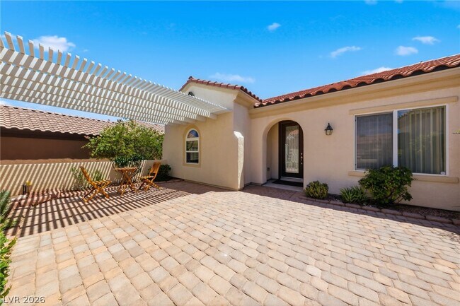Building Photo - 2148 Shadow Canyon Dr