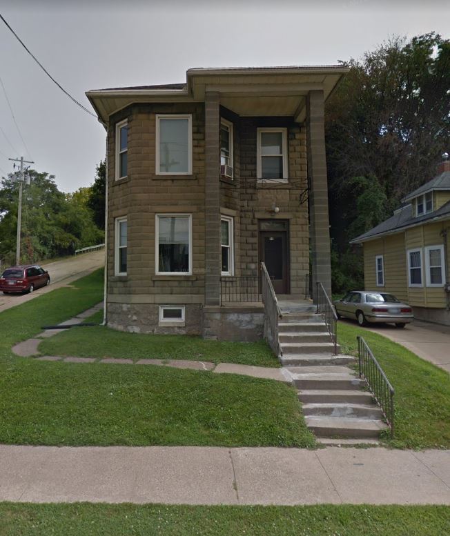 Outside - 90 Kaufmann Ave