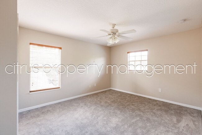 Building Photo - Spacious 4/3 in Independence Available Now!