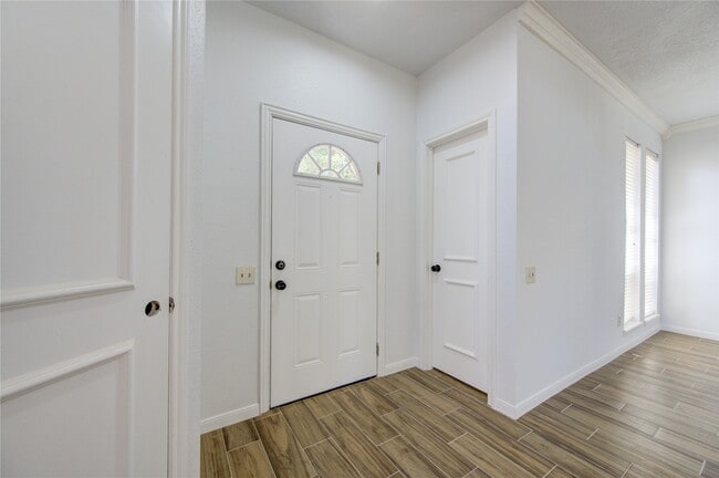 Building Photo - 16026 Rustic Sands Dr