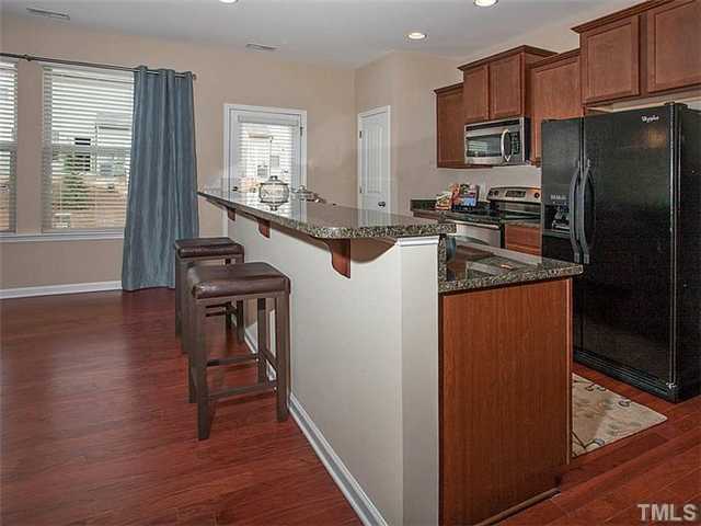 Building Photo - 2147 Sunny Cove Dr