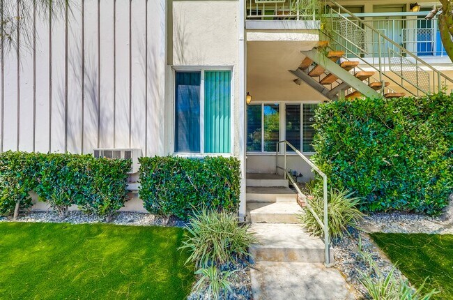 Entrance - 3121 W Slauson Ave