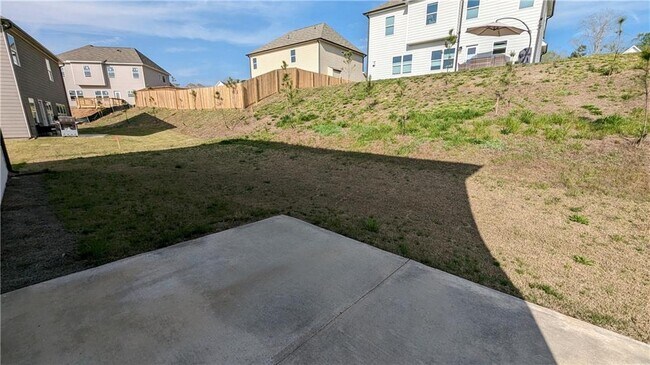 Building Photo - 331 Brookstone Trl