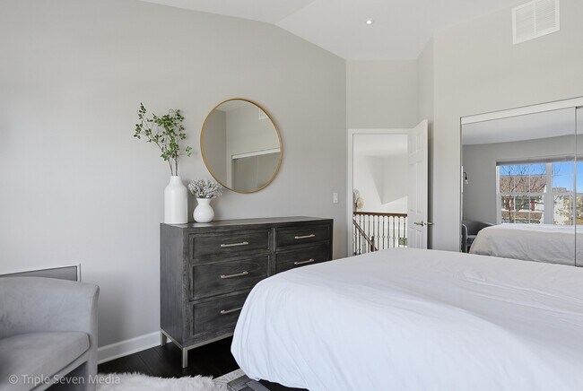 Building Photo - 1260 White Chapel Ln