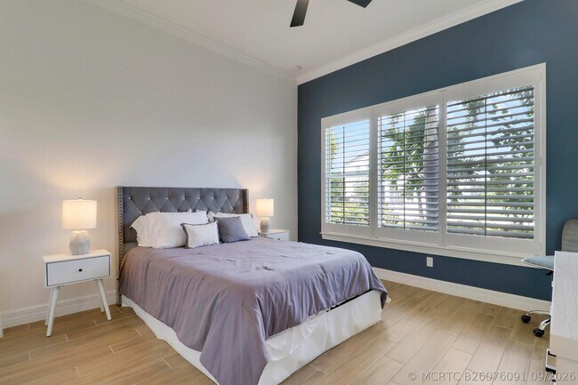 Building Photo - 10909 Stellar Cir