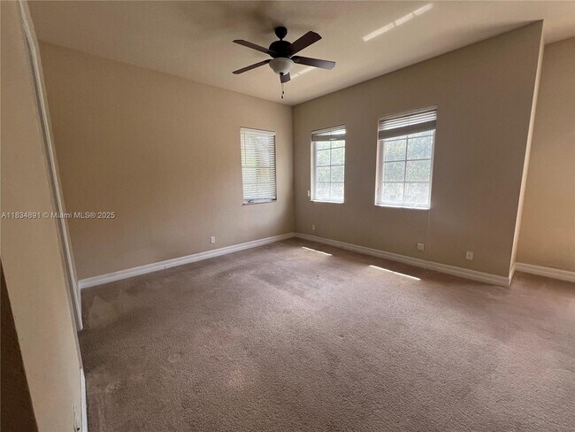 Building Photo - 131 Ennis Ln