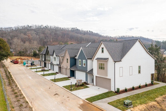 Building Photo - 9690 Dutton Ln