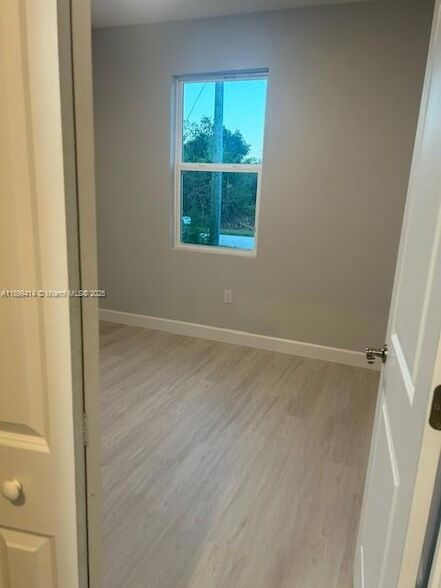 Building Photo - 10387 Port Everglades St