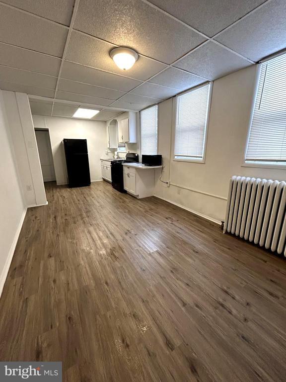 Building Photo - 435 Radcliffe St