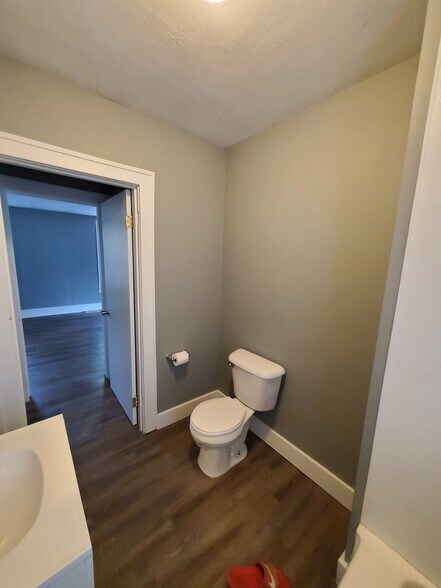 Building Photo - 2642 Riordan St