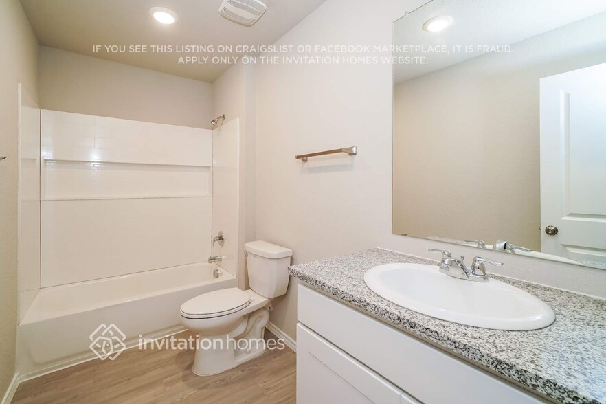Building Photo - 139 Pasadena Pl