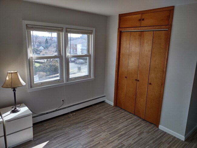 BR - Scenic Views - 28 Beechwood Ave