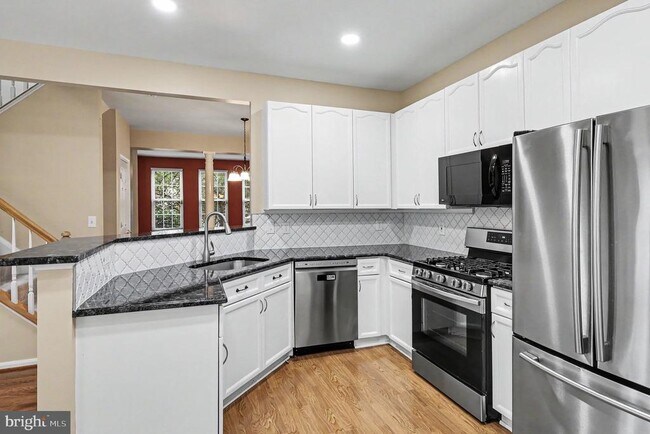 Building Photo - 4872 Ebb Tide Ct