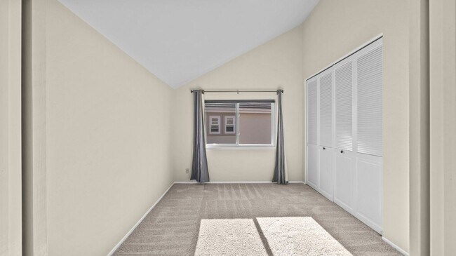 Building Photo - 21821 Palanca
