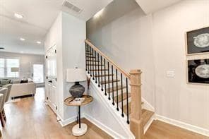 Building Photo - 1927 Audra Aly