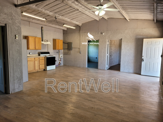 Building Photo - 17812 Private Rd 2160