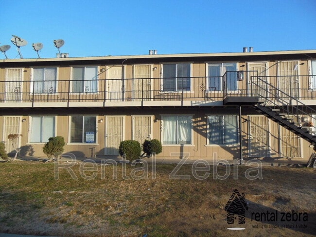 Building Photo - 1183 Kelso St