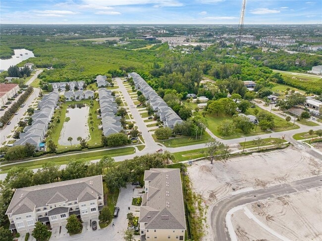 Building Photo - 1129 Venetian Harbor Dr NE