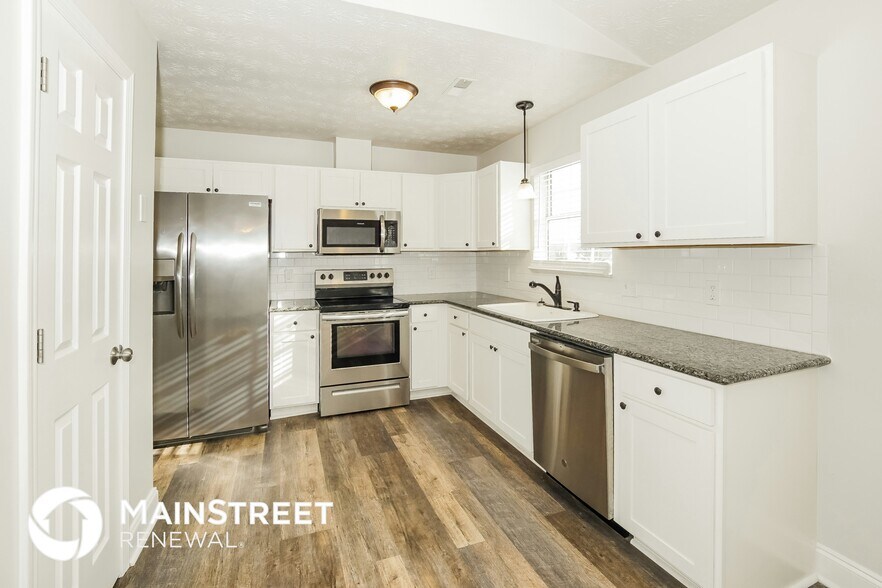 Building Photo - 7350 Carowinds Ln