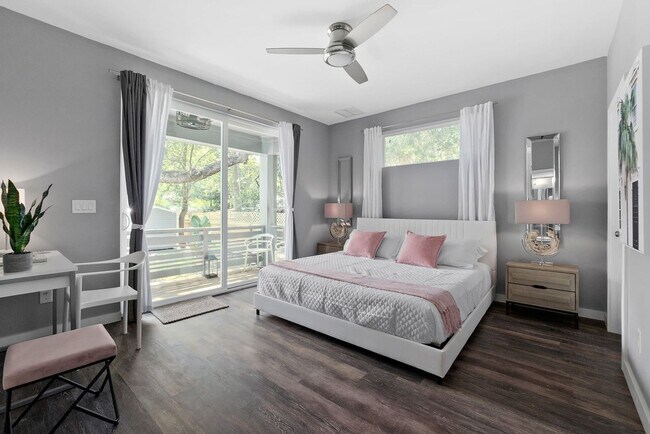 Building Photo - 52 Florida Ave