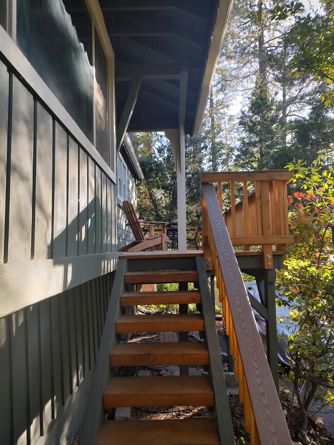 Building Photo - 24861 Faulhorn Dr