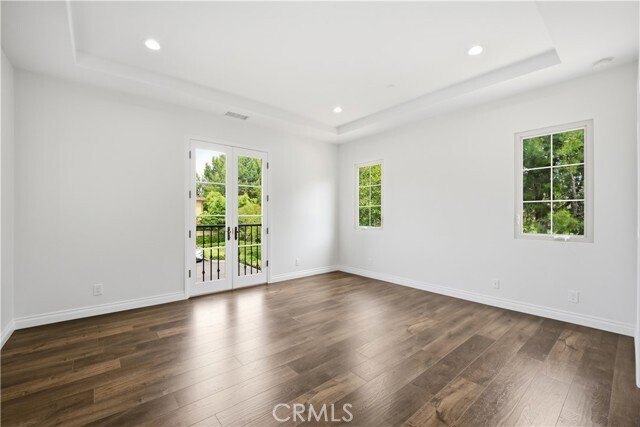 Building Photo - 64 Maple Ash