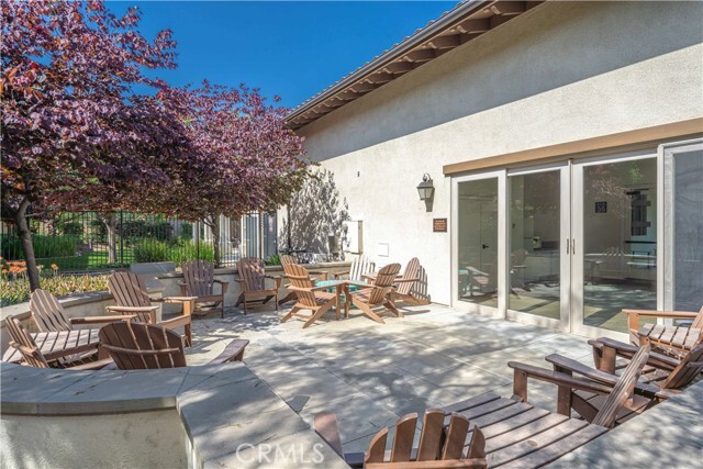 Building Photo - 2863 E Via Terrano