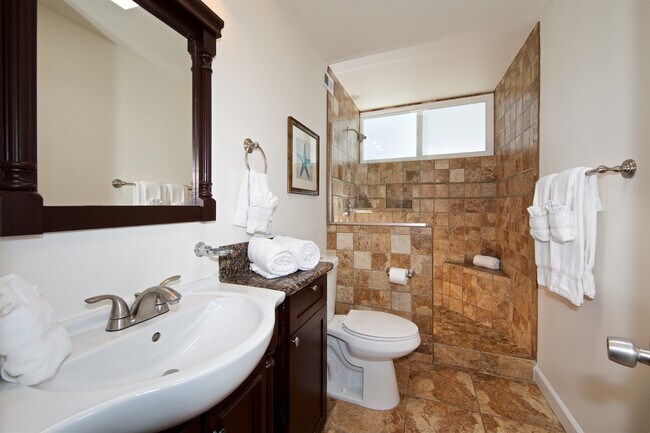 Building Photo - 2884 Bayside Walk