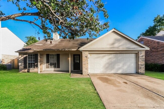 Primary Photo - 18115 Brooknoll Dr