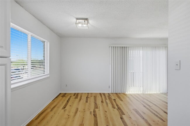 Building Photo - 2707 Windswept Cove