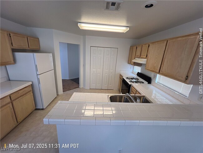 Building Photo - 8013 Mt Harris Ct