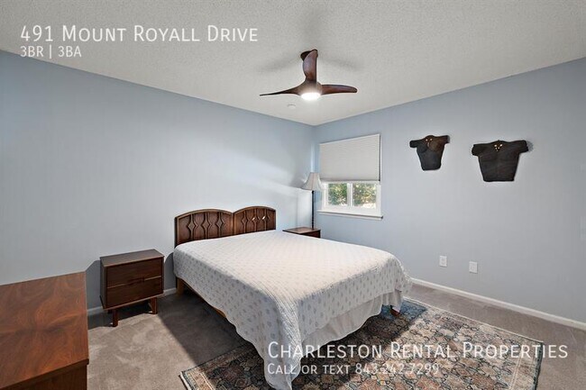 Building Photo - 491 Mt Royall Dr