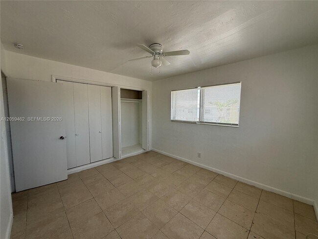 Building Photo - 744 85th St