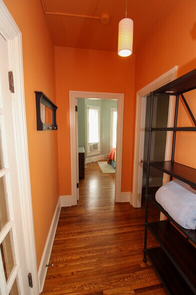 Building Photo - 41 Starnes Ave