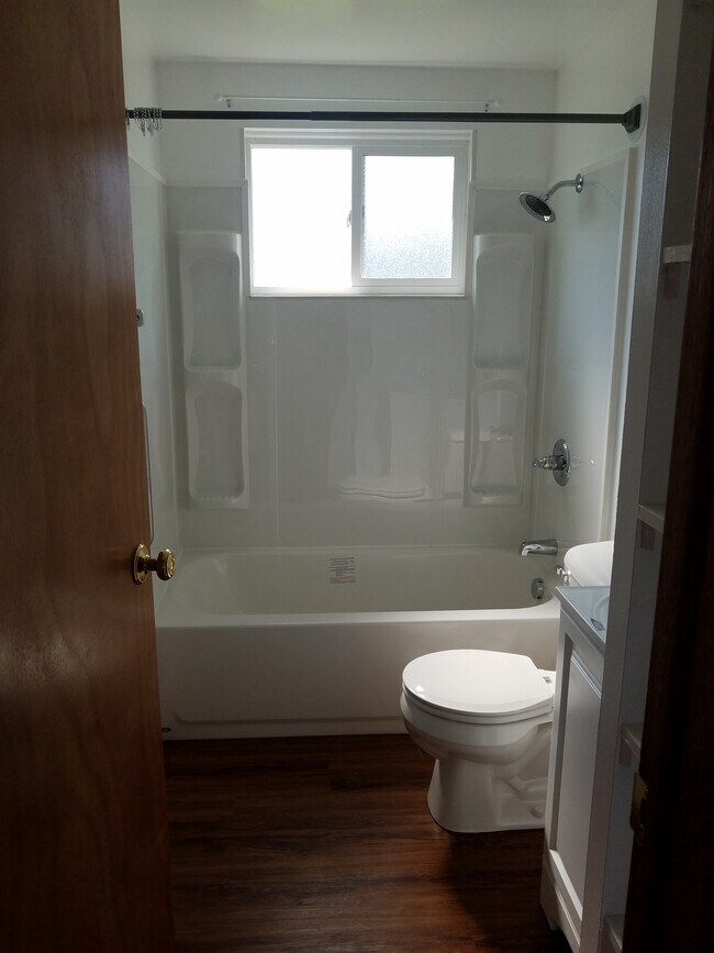 Bathroom - 87 S 23rd St