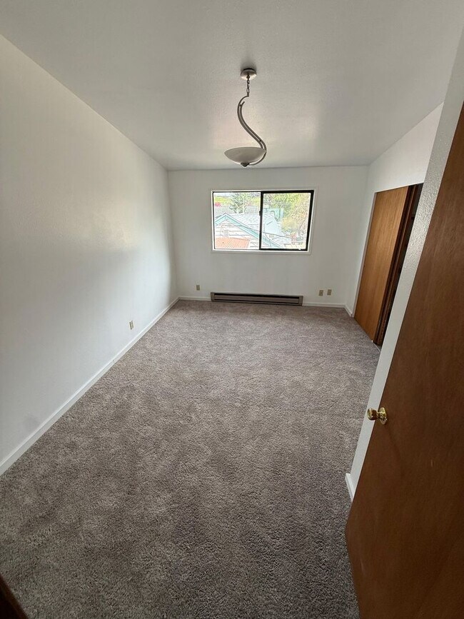 Building Photo - GETAWAY