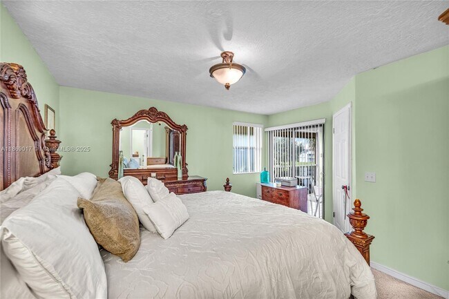 Building Photo - 2511 NW 56th Ave