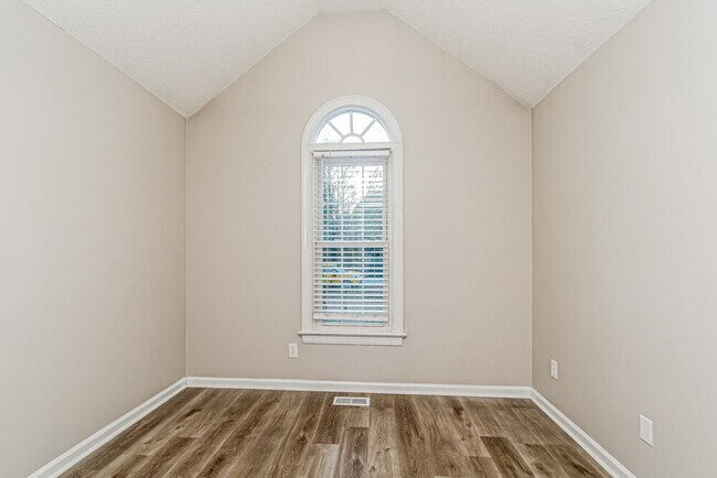 Building Photo - 1024 Alderleaf Dr