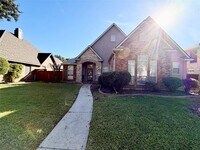 Building Photo - 4116 Aldenham Dr