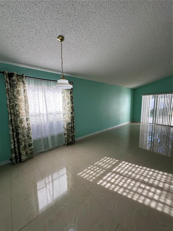 Building Photo - 4320 Northern Dancer Way