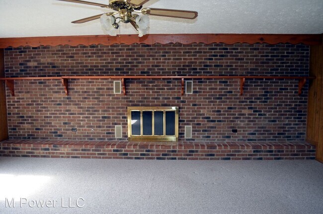 Building Photo - 3 br, 1.5 bath House - 10737 Cook Town Rd.