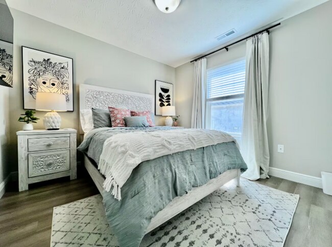 Building Photo - Brand New Equestrian getaway in Wilmington, Ohio