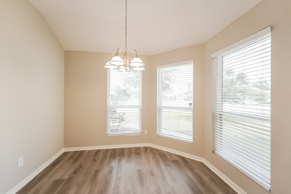 Building Photo - 9816 Lace Flower Way