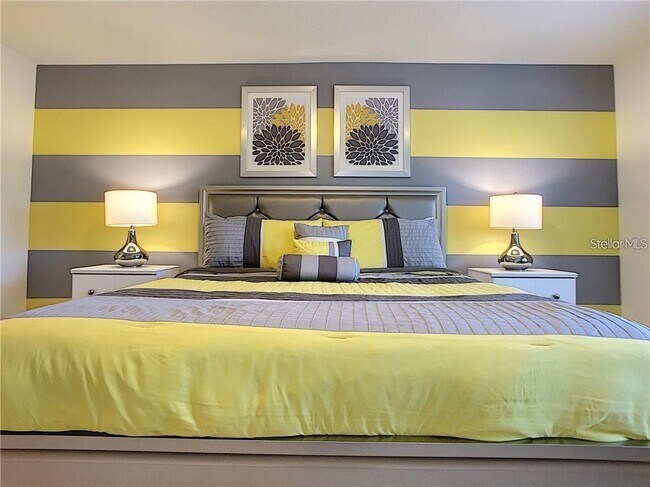 Building Photo - 8811 Geneve Ct