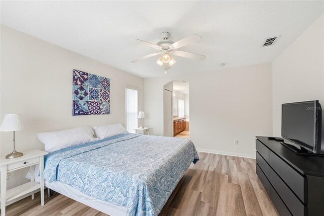 Building Photo - 748 Stonewyk Way