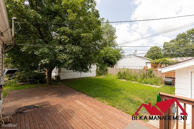 Building Photo - 4 br, 2.5 bath House - 31756 Scone St
