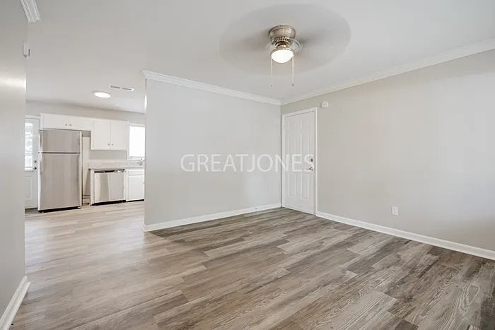 Building Photo - 4218 Barr St