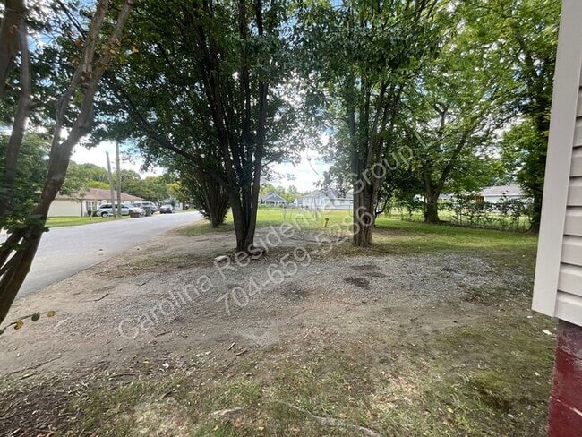 Building Photo - 296 Pecan Ave SW