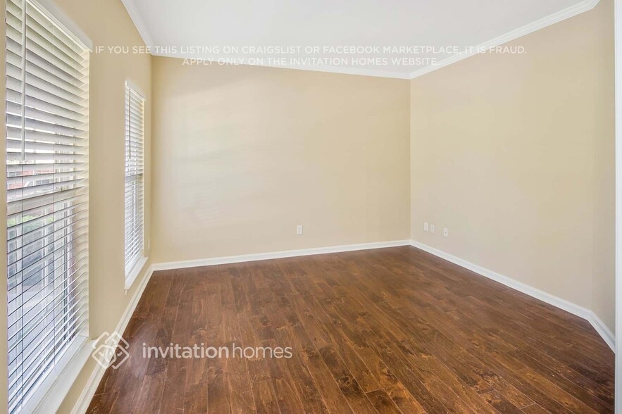 Building Photo - 6918 Olmsford Dr